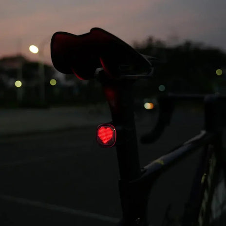 Udtryk din tur: Towild TL08 DIY Expression baglygte til cyklister