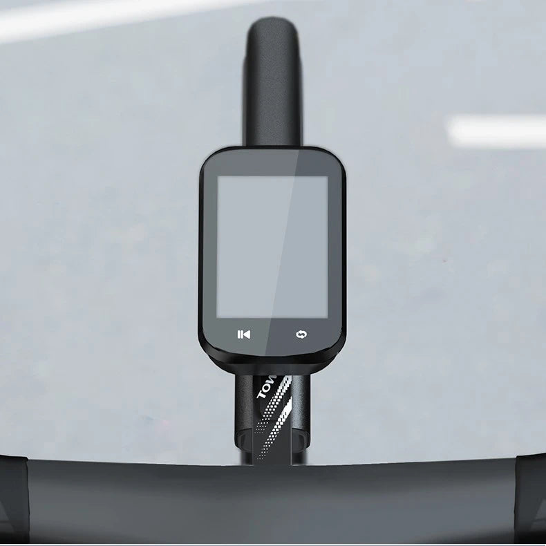 Top view of a GPS bike computer securely installed on the TOWILD AS70 V2.0 extension mount. Compatible with Garmin, Magene, and iGPSPORT for a clean, aerodynamic road bike setup.